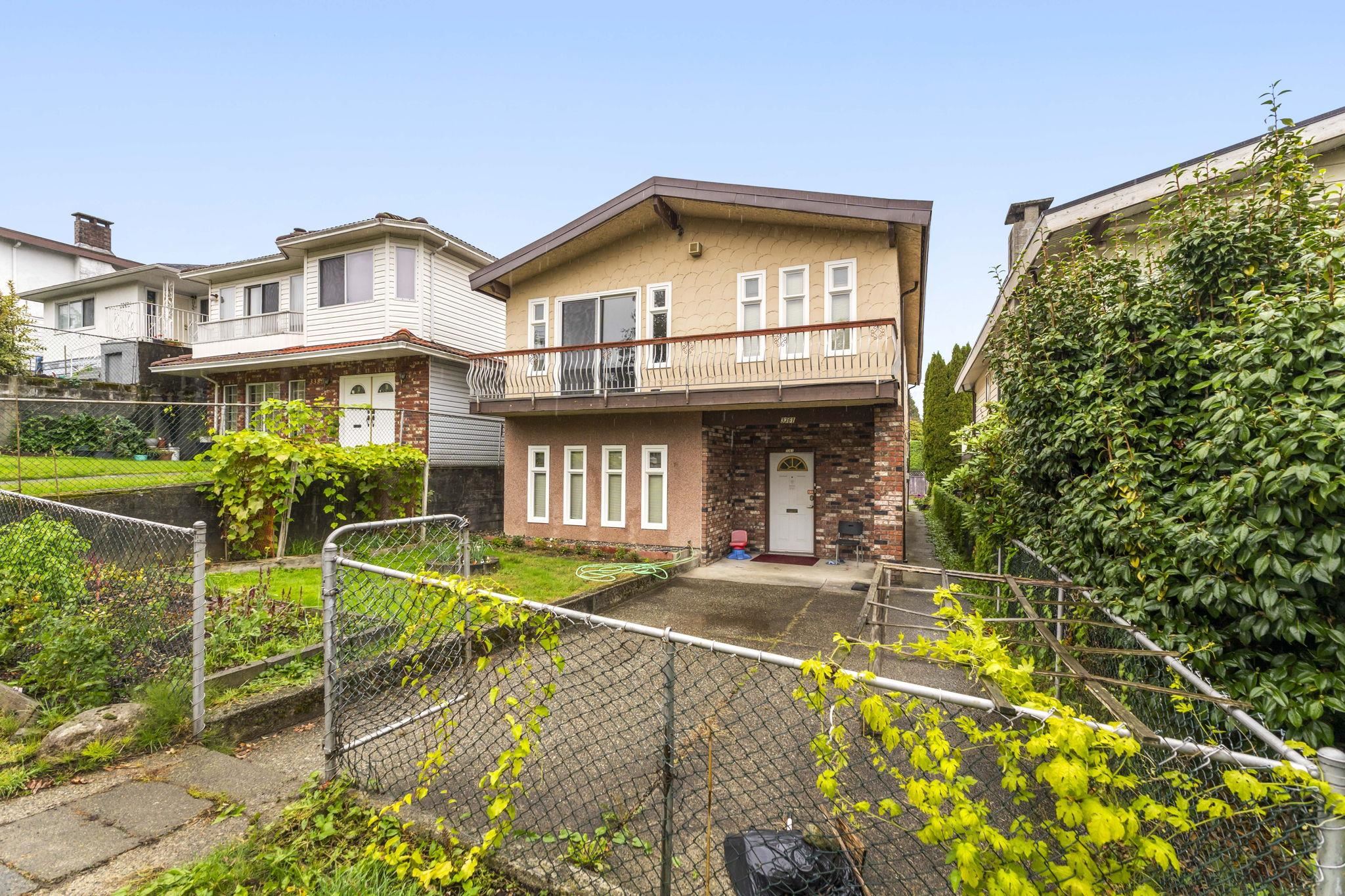3361 William Street, Vancouver, BC, V5K 2Z4