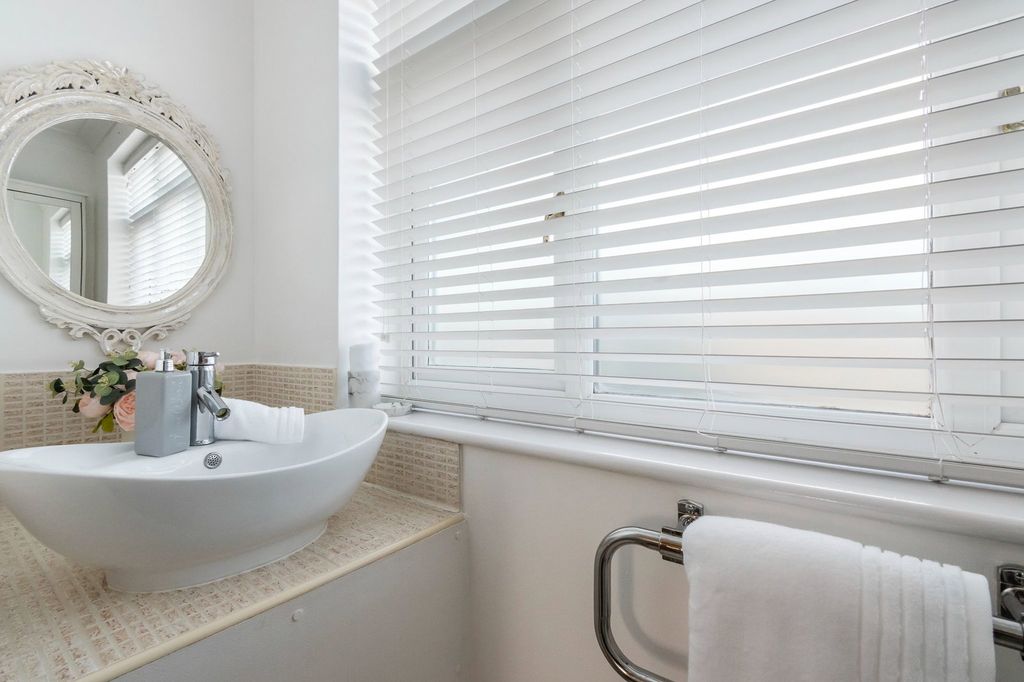 Additional image 28 of 4 bed detached house for saleFen Road, Cambridge CB4