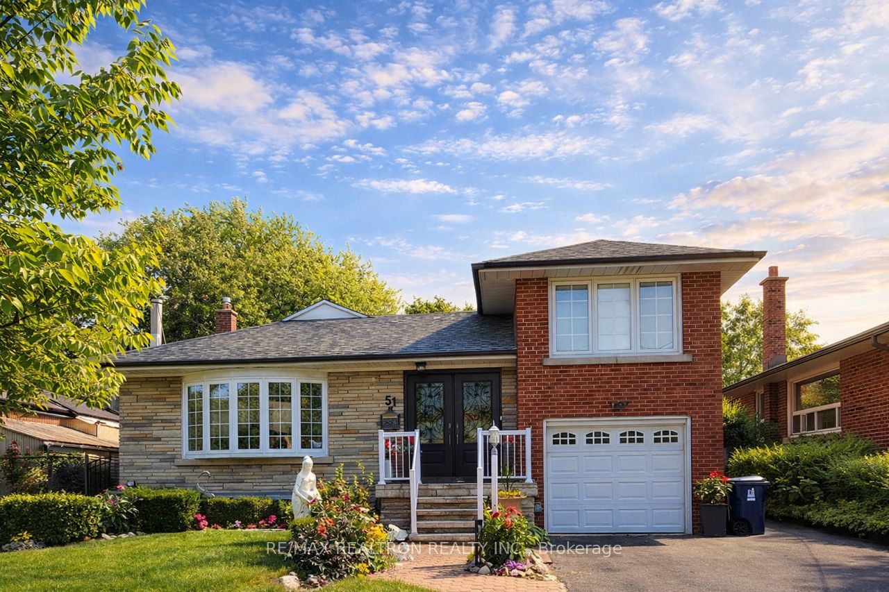 51 Perivale Crescent, Toronto, ON, M1J 2C4