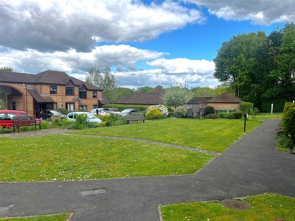 Additional image 10 of 2 bed flat for saleGershwin Court, Basingstoke, Hampshire RG22