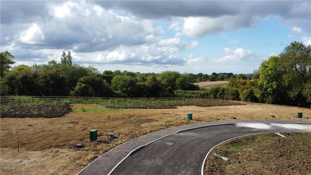 Additional image 2 of Land for saleHoneysuckle Close, Caxton, Cambridge, Cambridgeshire CB23