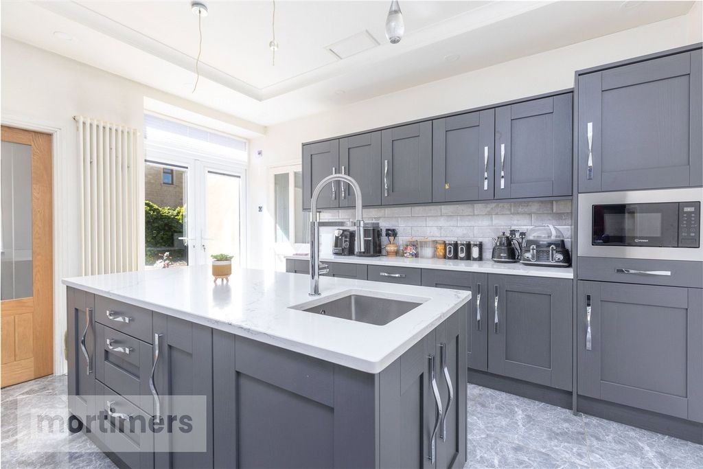 Additional image 12 of 6 bed terraced house for saleWhalley Road, Accrington, Lancashire BB5