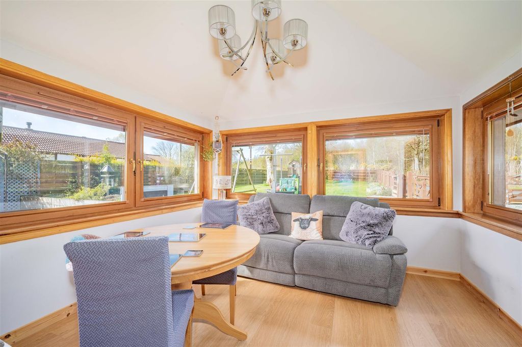 Additional image 5 of 4 bed detached bungalow for saleRedroofs, Balgavies, Forfar DD8