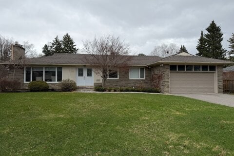 Additional image 2 of 12 King Maple Place, Toronto, ON, M2K 1X6