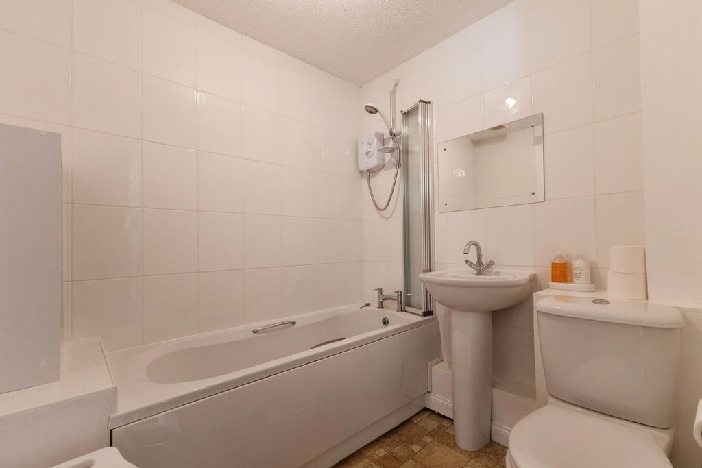 Additional image 7 of 1 bed flat for saleWycliffe Court, Yarm TS15