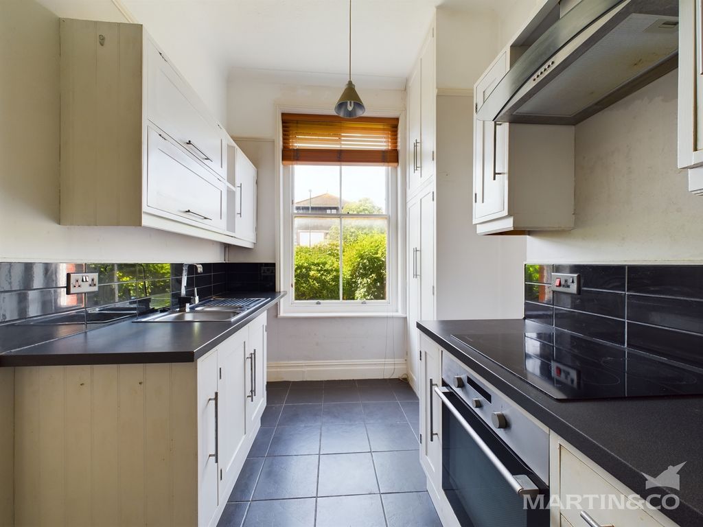Additional image 2 of 1 bed flat for sale22 Victoria Drive, Bognor Regis, West Sussex PO21