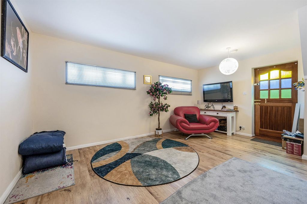 Additional image 4 of 7 bed detached house for saleBorkum Close, Andover SP10