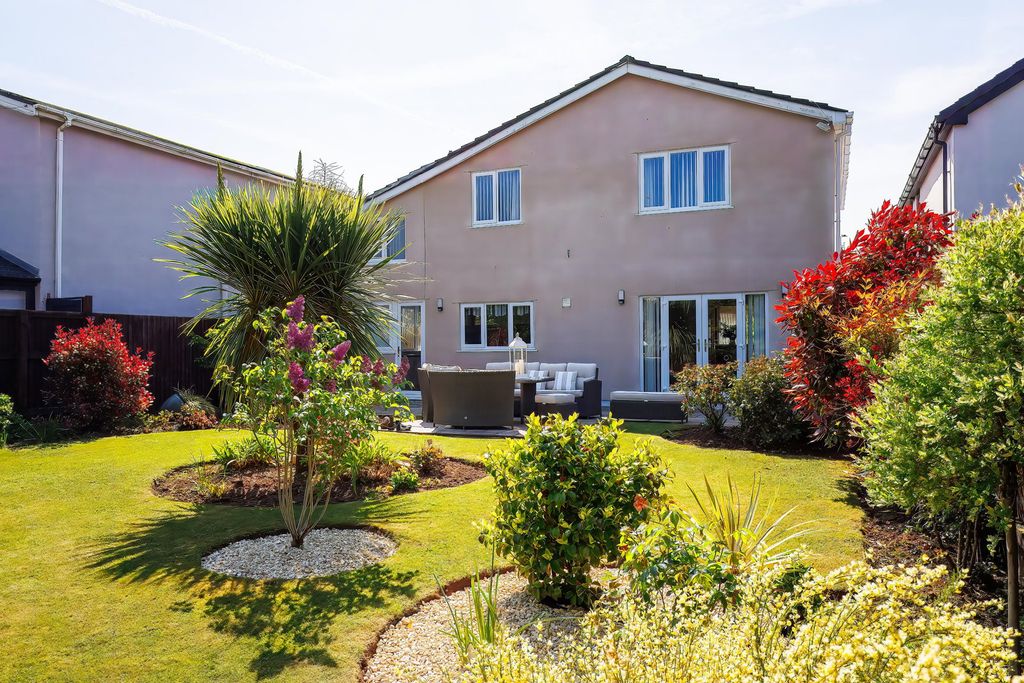 Additional image 47 of 4 bed detached house for saleWern Fawr Lane, Old St Mellons, Cardiff CF3