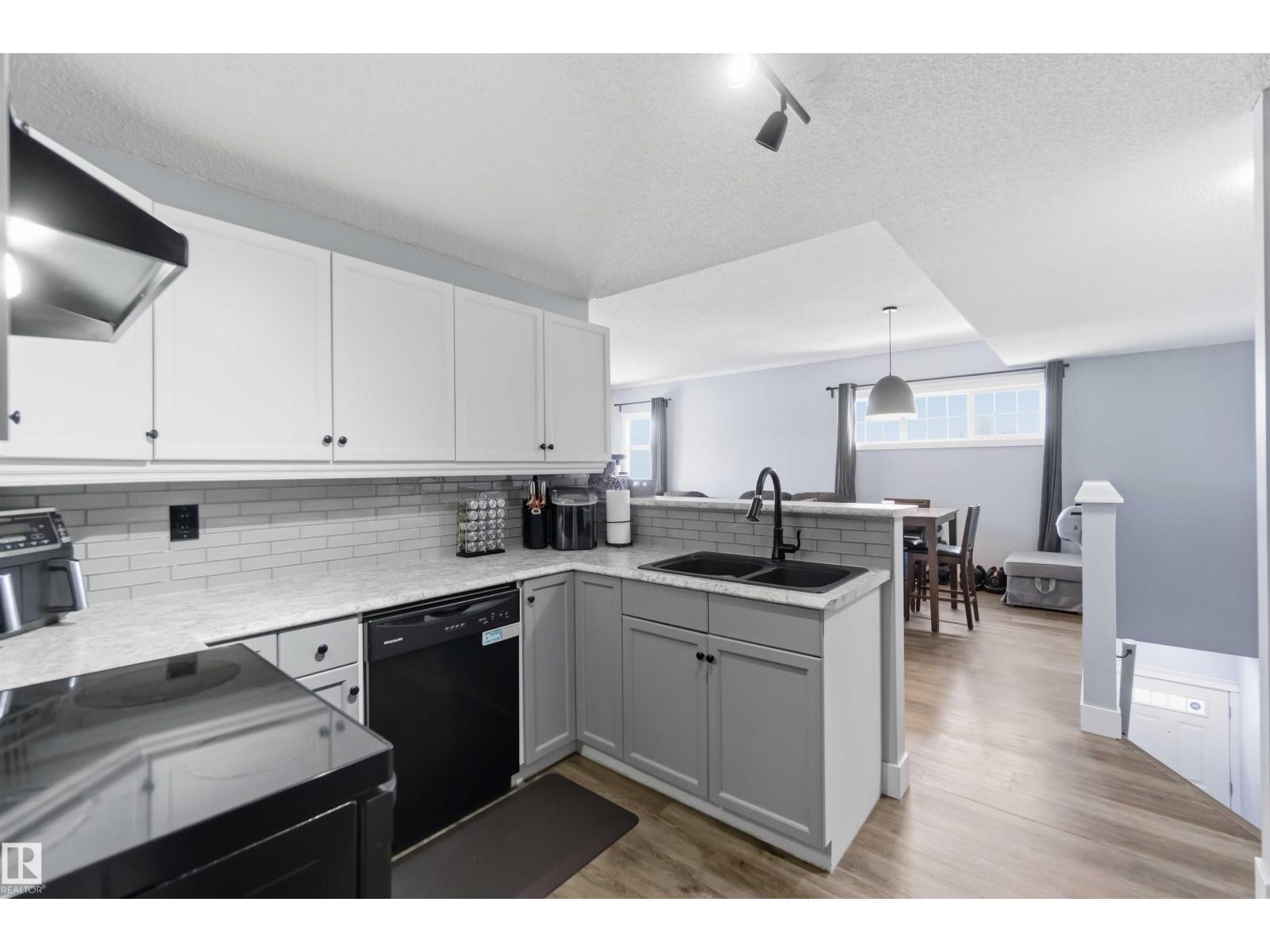 Additional image 5 of 11-1179 Summerside Drive SW, Edmonton, AB, T6X1K1