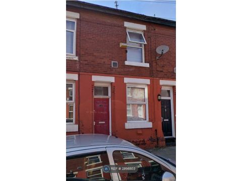 Belmont St, Salford M5