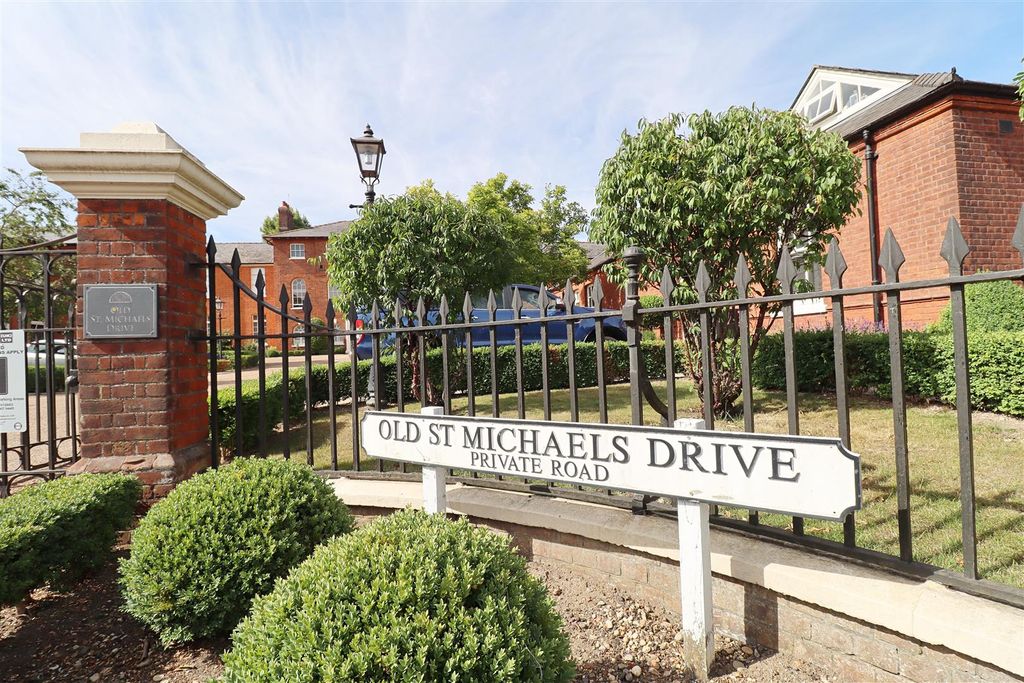 Additional image 12 of 1 bed flat for saleSt. Michaels Court, South Street, Braintree CM7
