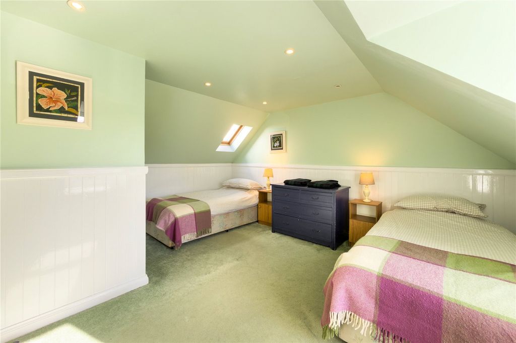 Additional image 30 of 3 bed terraced house for saleThe Pink House, Cooper Street, Plockton, Highland IV52