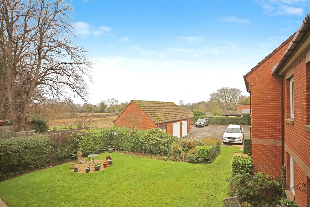 Additional image 11 of 1 bed flat for saleMalin Court, Alcester B49