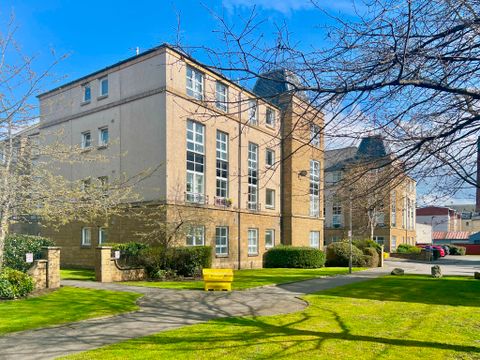Blandfield, Broughton, Edinburgh EH7