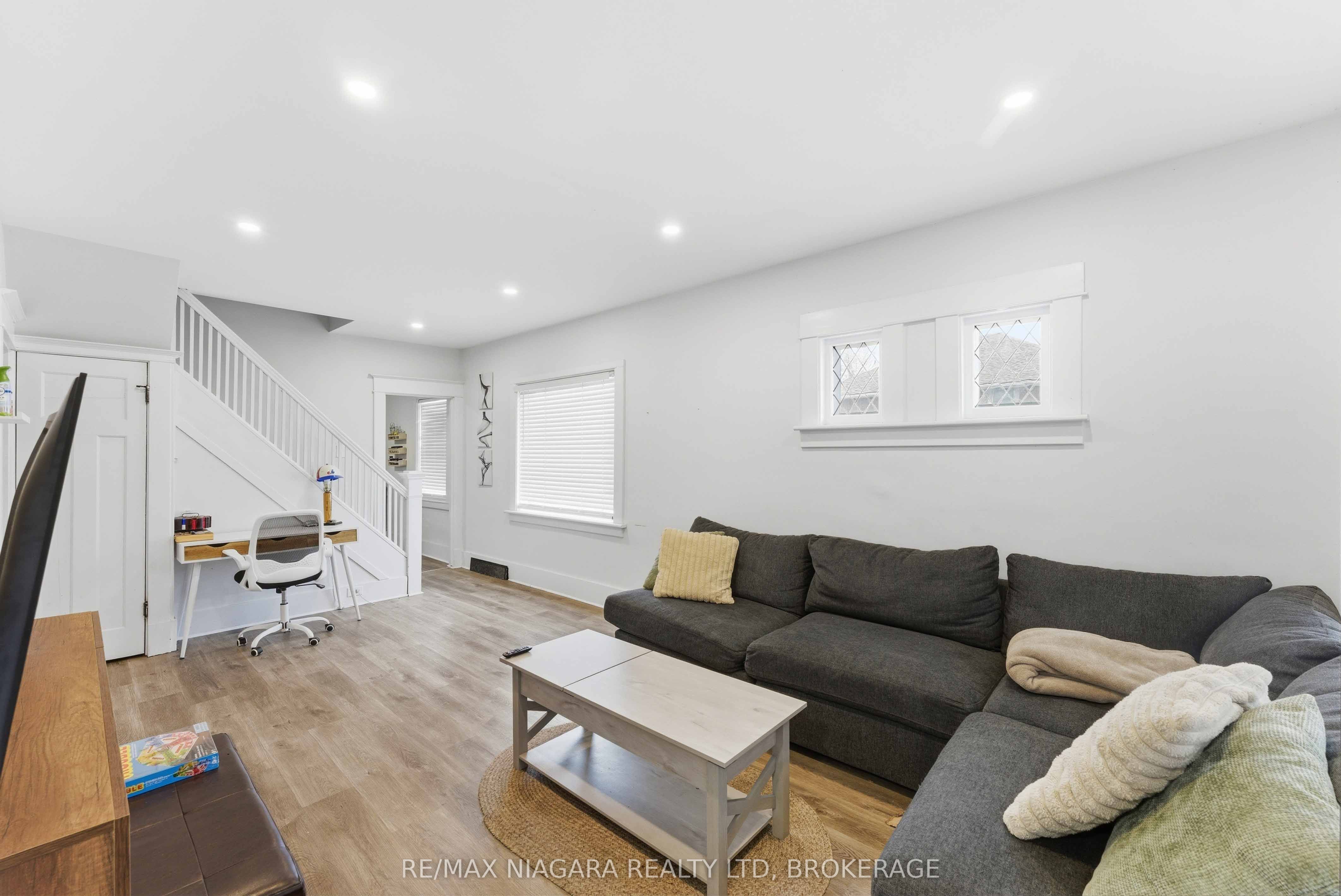Additional image 3 of 5033 Willmott Street, Niagara Falls, ON, L2E 2A2