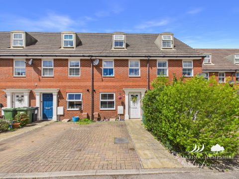 Old College Walk, Cosham, Portsmouth PO6