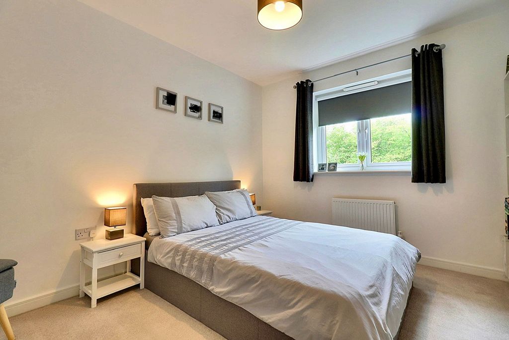 Additional image 16 of 4 bed detached house for saleGeorge Crescent, St. Edeyrns Village, Old St. Mellons, Cardiff CF3