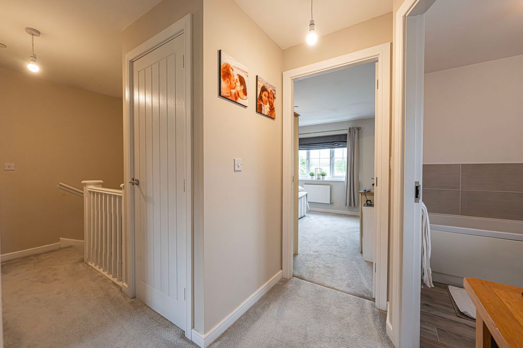 Additional image 17 of 3 bed detached house for saleSir Howel Crescent, Undy NP26