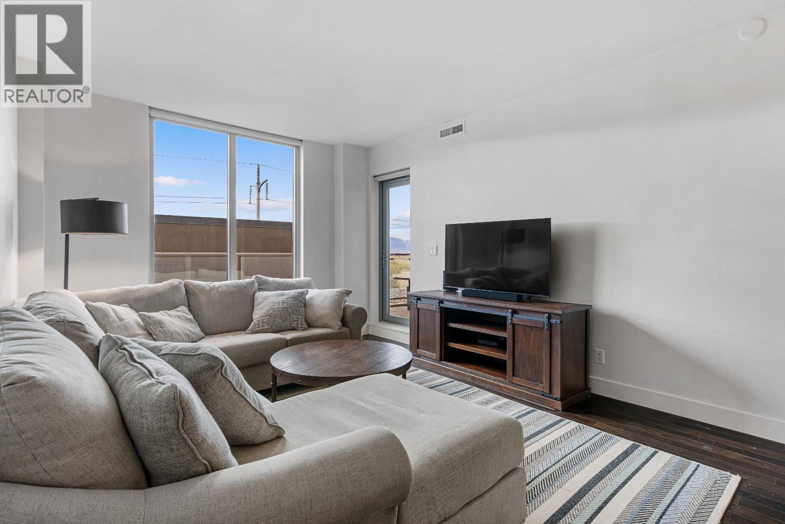 Additional image 6 of 303-2040 Springfield Road, Kelowna, BC, V1Y9N7