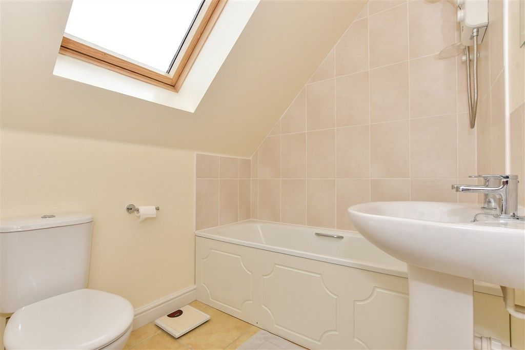 Additional image 13 of 3 bed chalet for salePreston Road, Bembridge, Isle Of Wight PO35