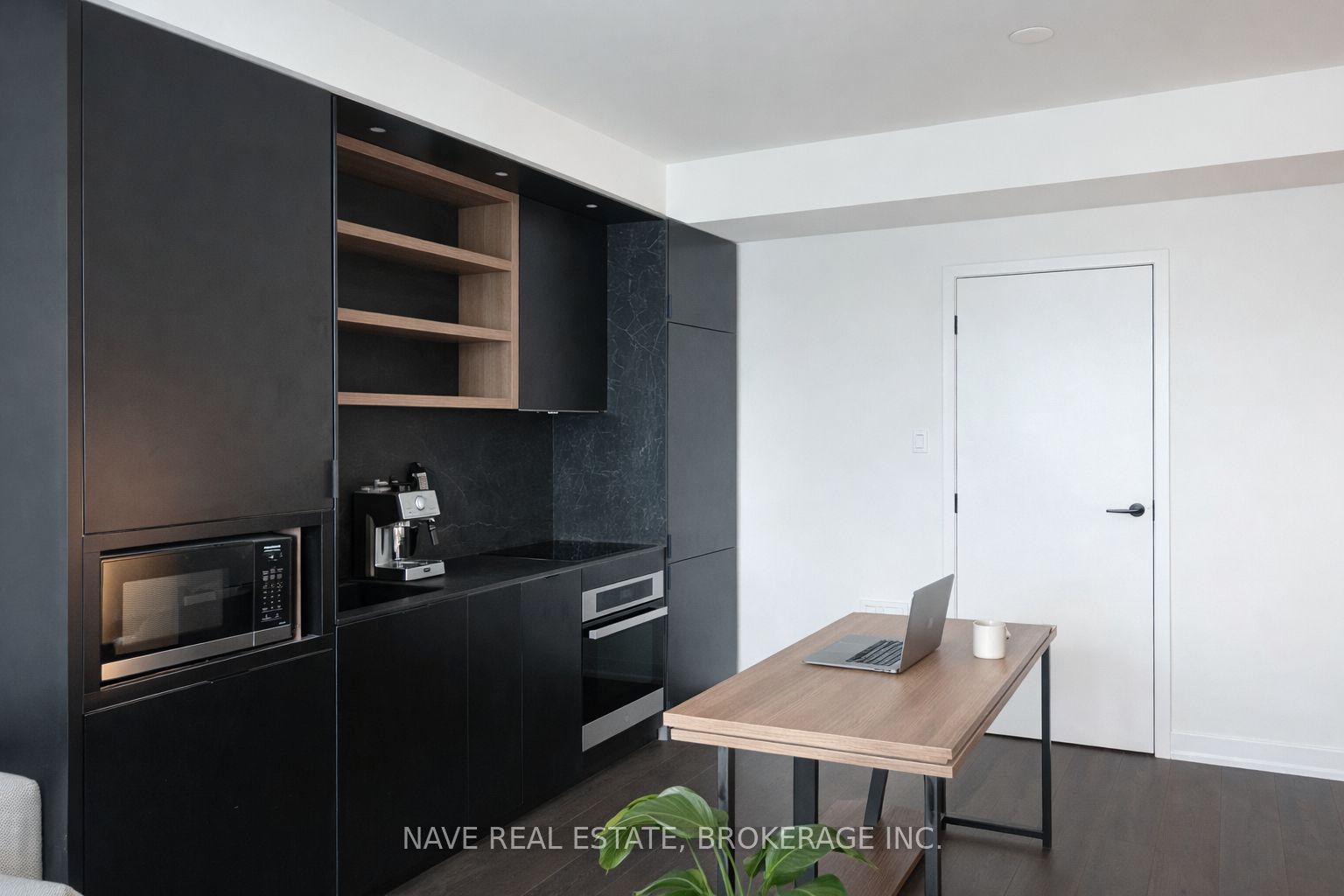 3613-55 Charles Street E, Toronto, ON, M4Y 0J1