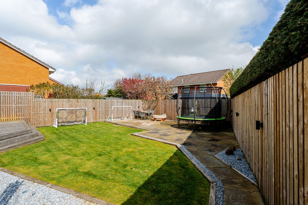 Additional image 30 of 4 bed detached house for sale16 Newmills Road, Balerno, Edinburgh EH14