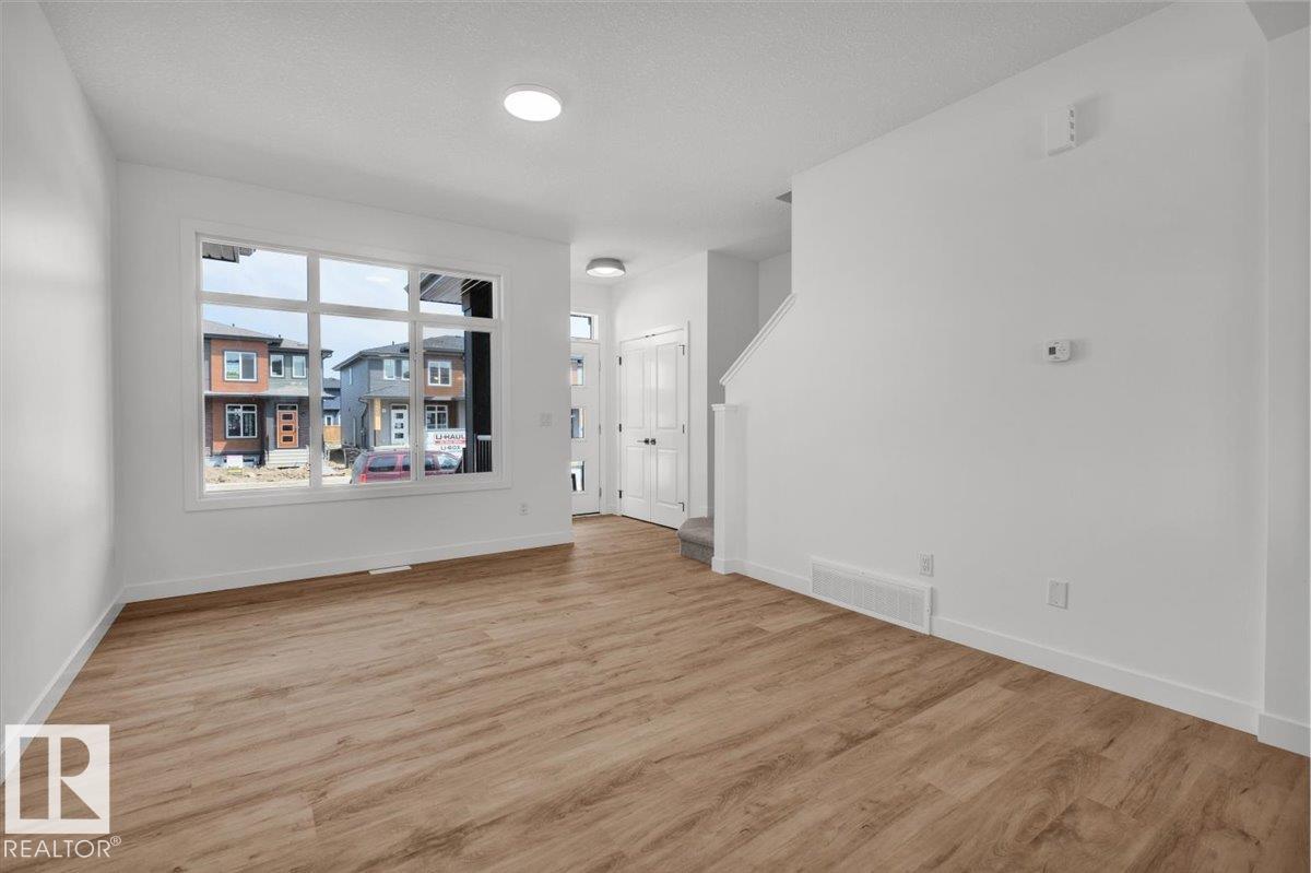 Additional image 4 of 1309 Keswick Drive SW, Edmonton, AB, T6W4V8