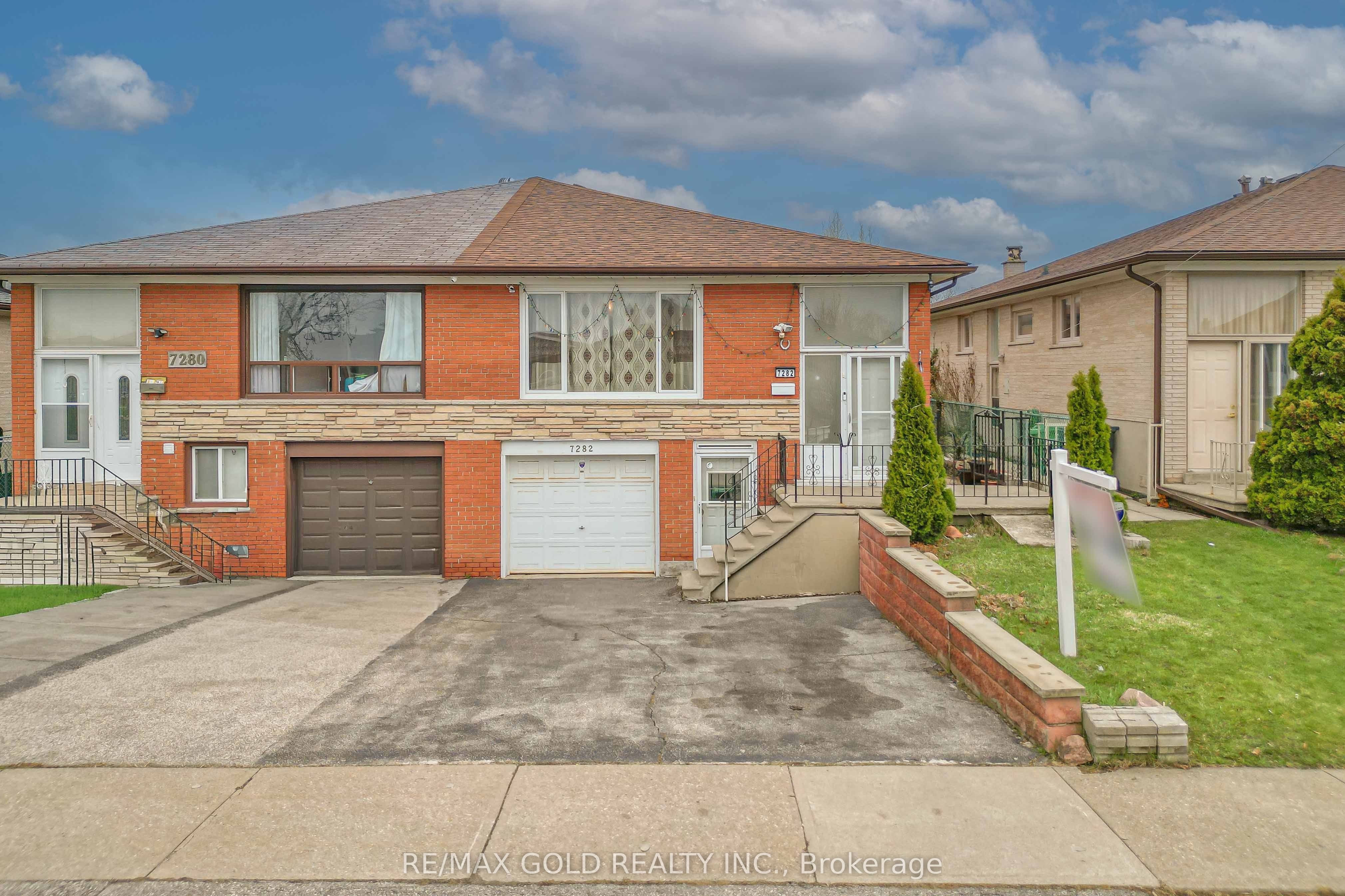 7282 Shallford Road, Mississauga, ON, L4T 2P7