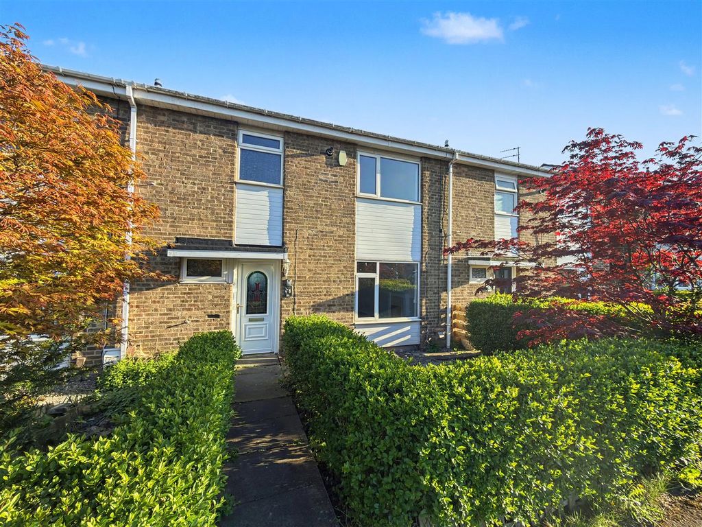 3 bed terraced house for saleDinsdale Close, Middleton St George DL2