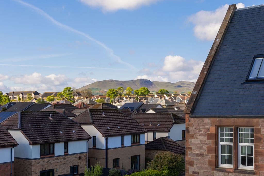 Additional image 5 of 2 bed flat for sale6/5 Smiddy Wynd, Edinburgh EH16