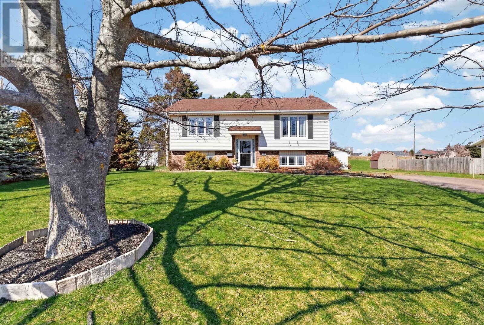 42 Callbeck Crest