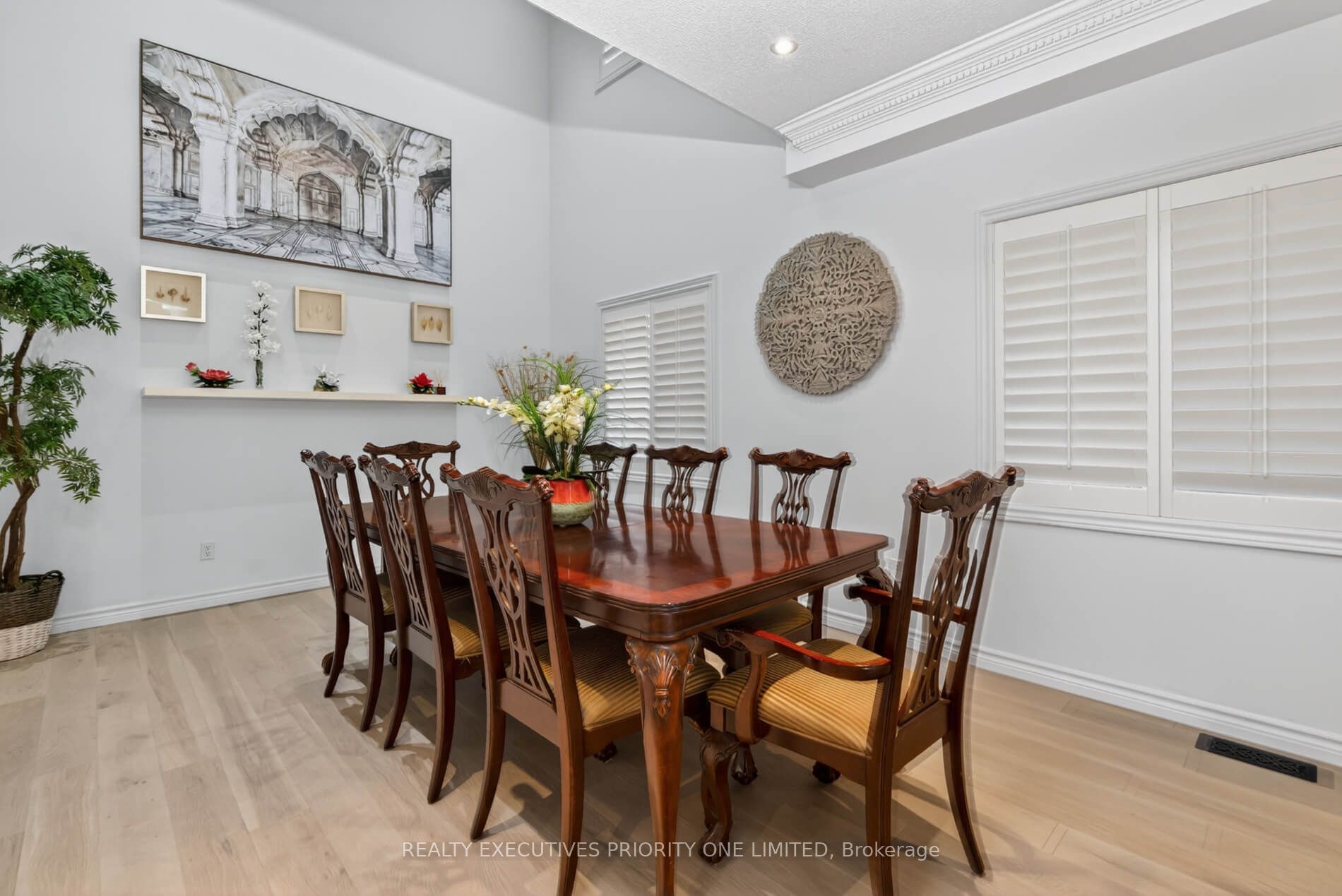 Additional image 5 of 130 Greenview Circle, Vaughan, ON, L6A 0B6