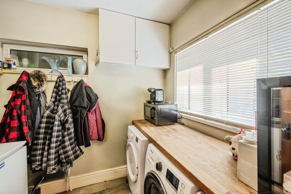Additional image 8 of 3 bed detached bungalow for saleMitchel Troy, Monmouth NP25