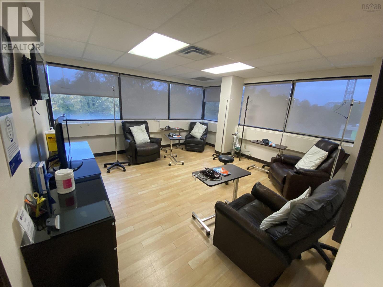 480-5991 Spring Garden Road, Halifax, NS, B3H1Y6
