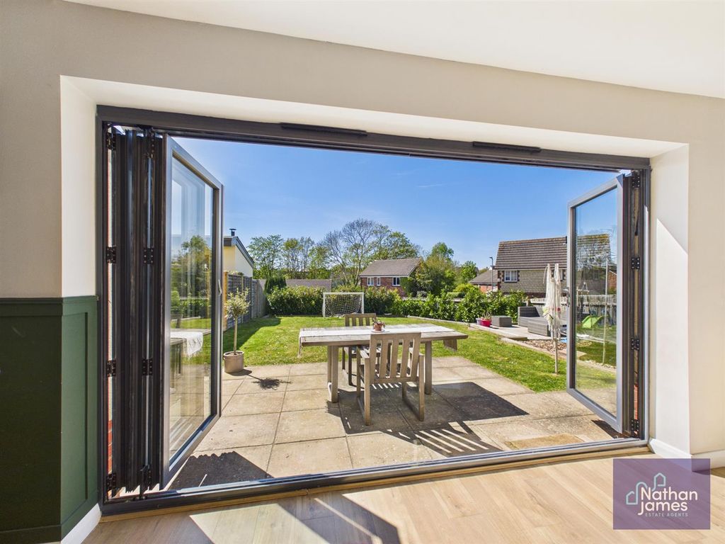 Additional image 5 of 3 bed semi-detached house for saleCherry Close, Rogiet, Caldicot NP26