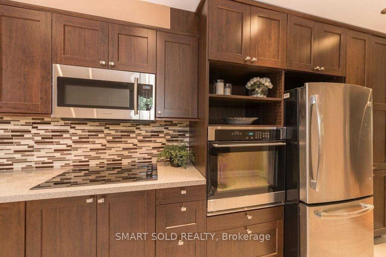 Additional image 4 of Main-1116 Pomona Court, Mississauga, ON, L5C 1N2