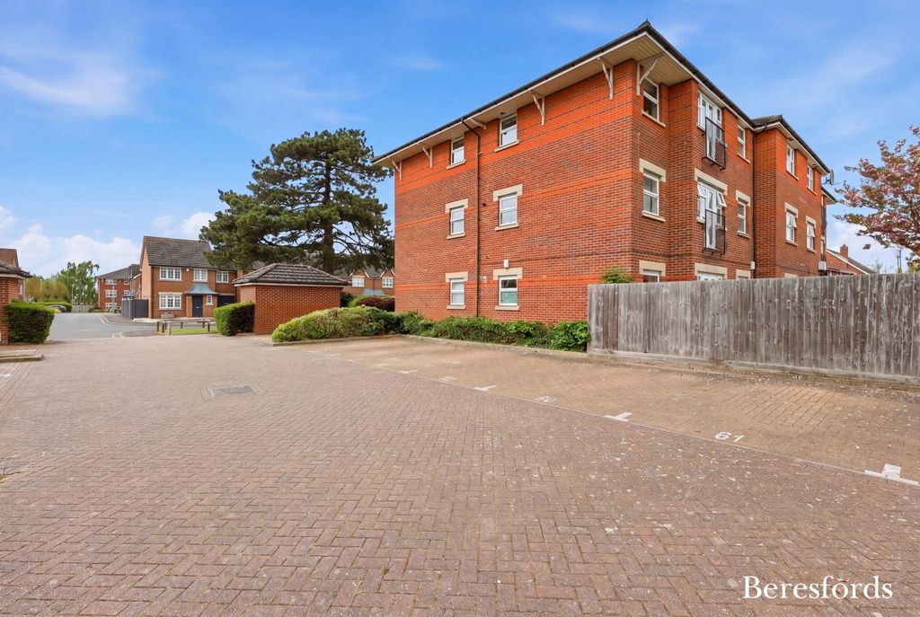 Additional image 9 of 2 bed flat for saleBurns Close, Billericay CM11