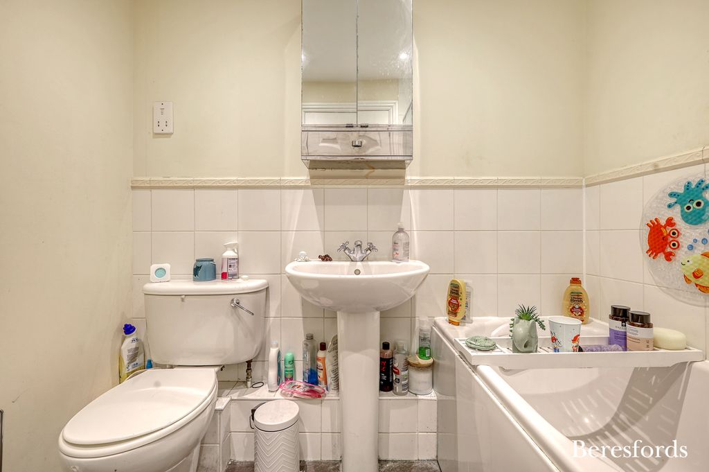 Additional image 11 of 2 bed flat for saleBurns Close, Billericay CM11