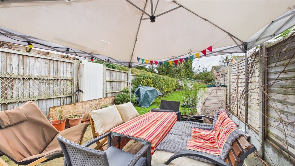 Additional image 9 of 3 bed end terrace house for saleHorsell, Surrey GU21
