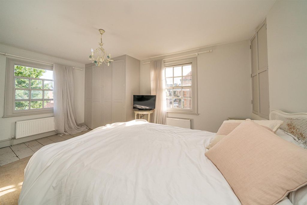 Additional image 4 of 2 bed detached house for saleChapel Street, Berkhamsted HP4