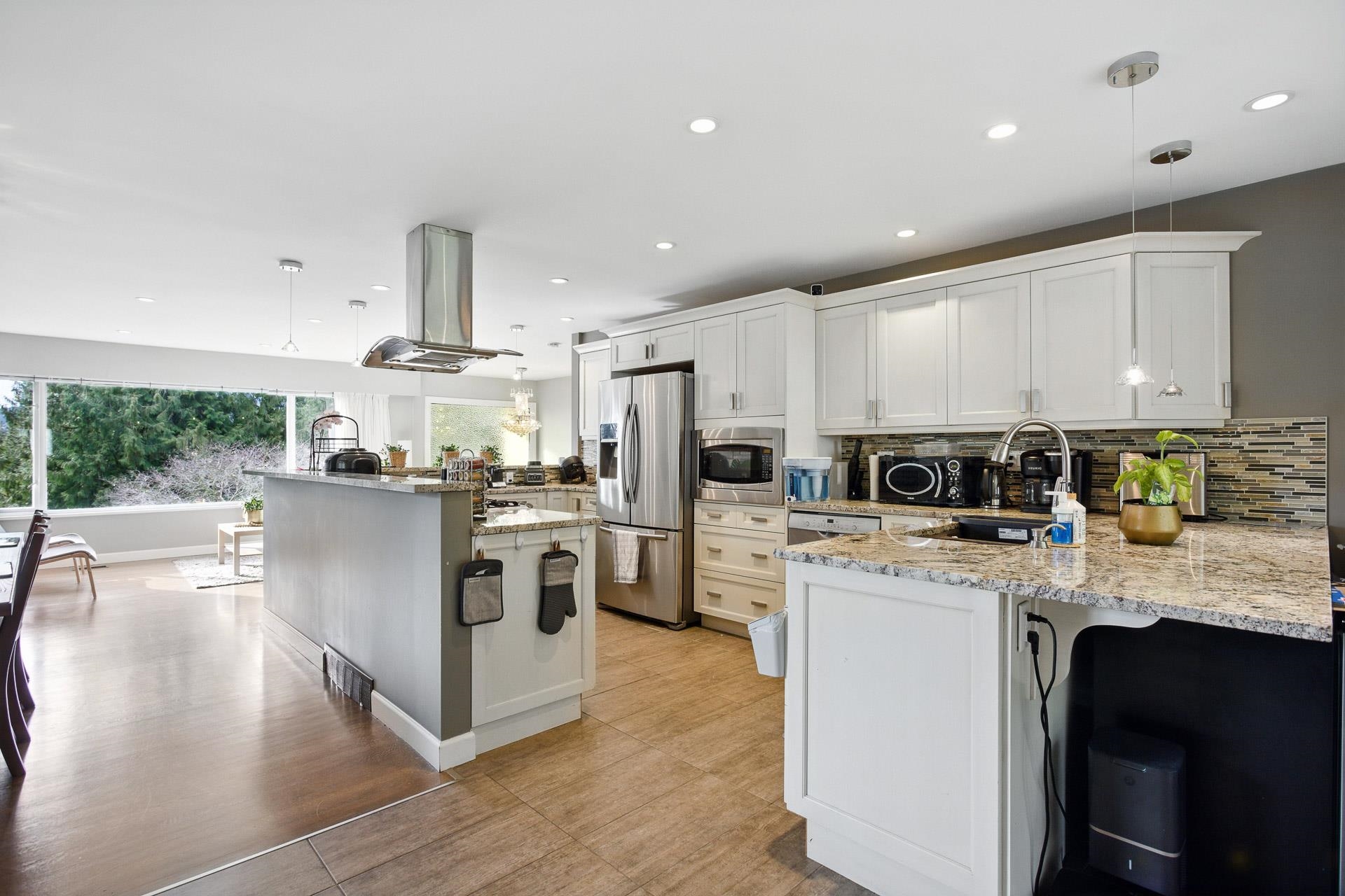 Additional image 3 of 4938 Redonda Drive, North Vancouver, BC, V7R 3J9
