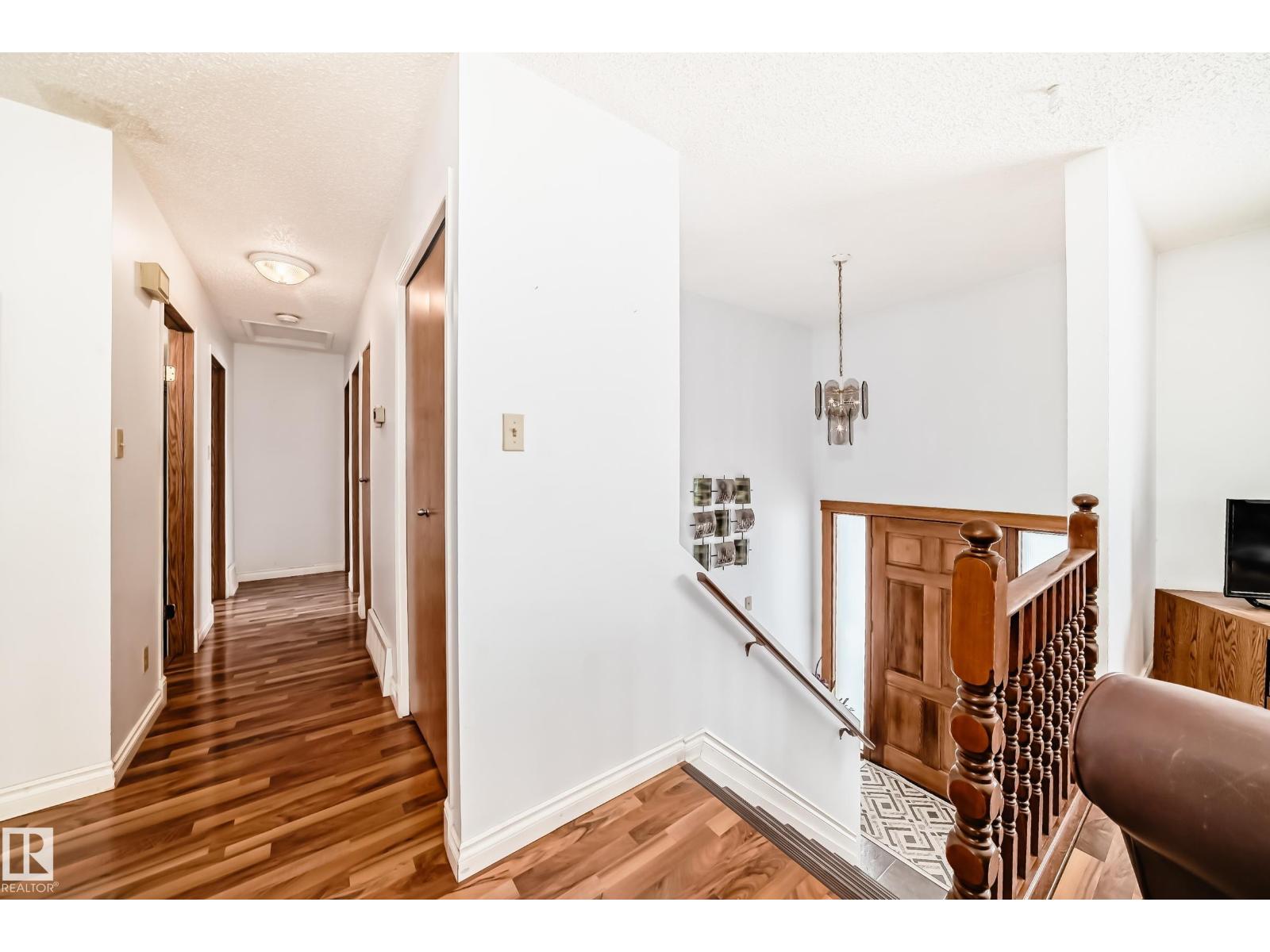 Additional image 5 of 18507 98 Avenue NW, Edmonton, AB, T5T3E6