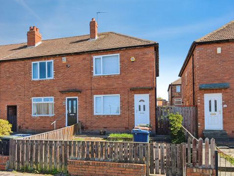 Cheeseburn Gardens, Fenham, Newcastle Upon Tyne NE5