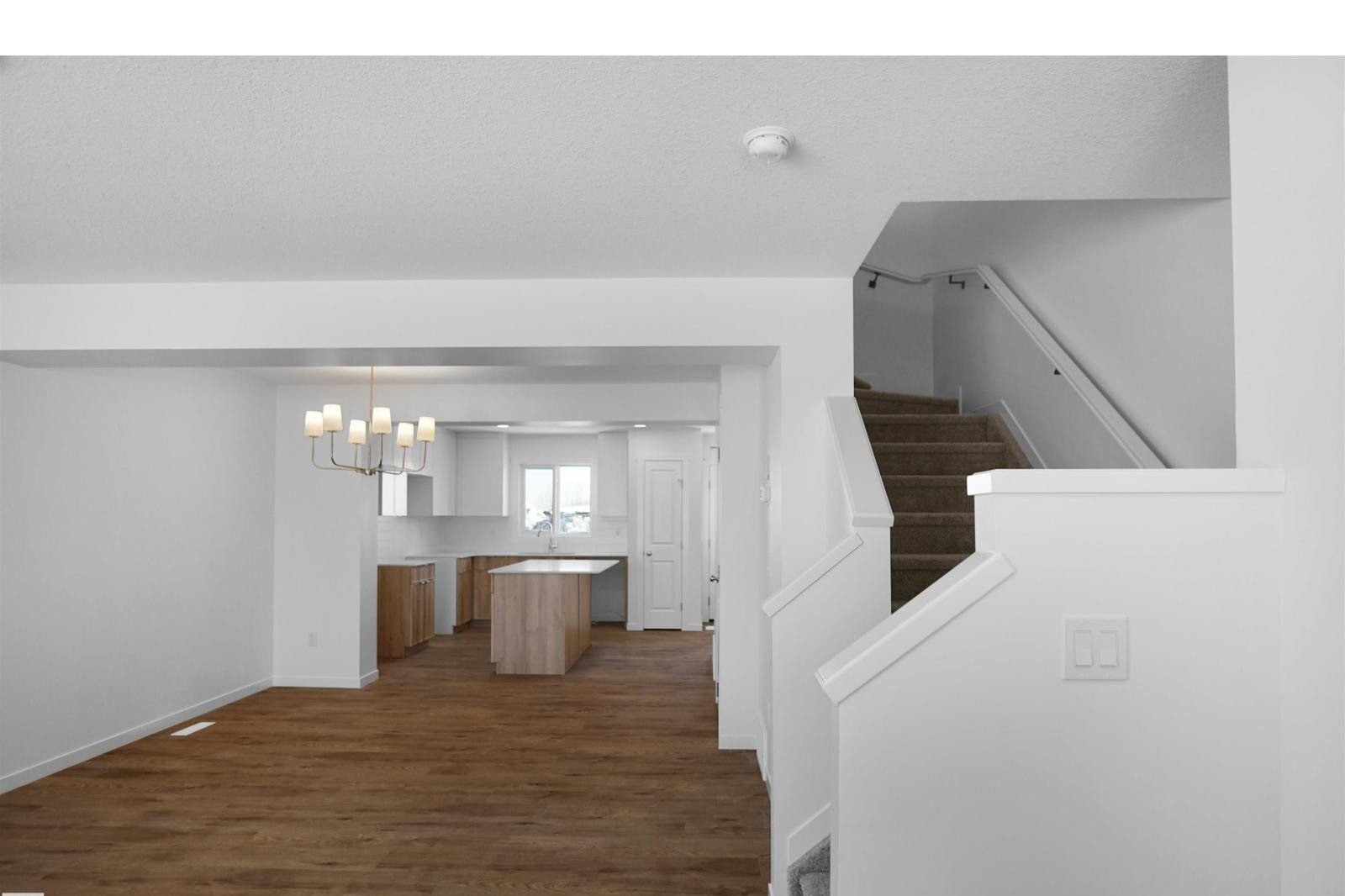 Additional image 8 of 423 Aster Drive NW, Edmonton, AB, T6T2N8
