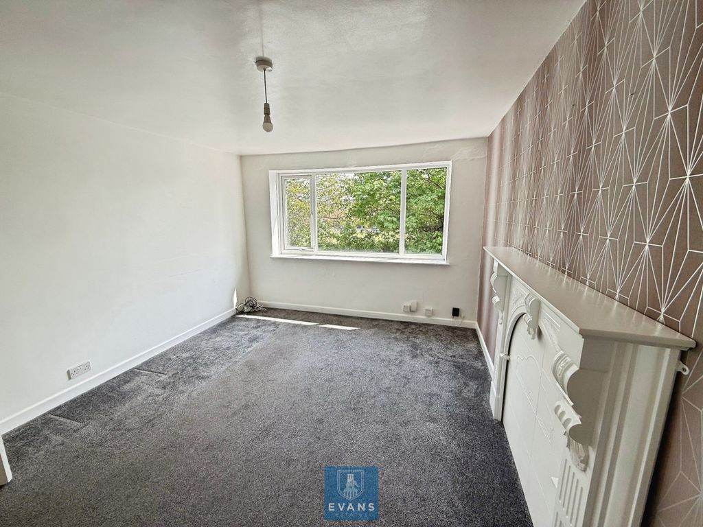 2 bed flat for saleShirlett Close, Coventry CV2 photo 2