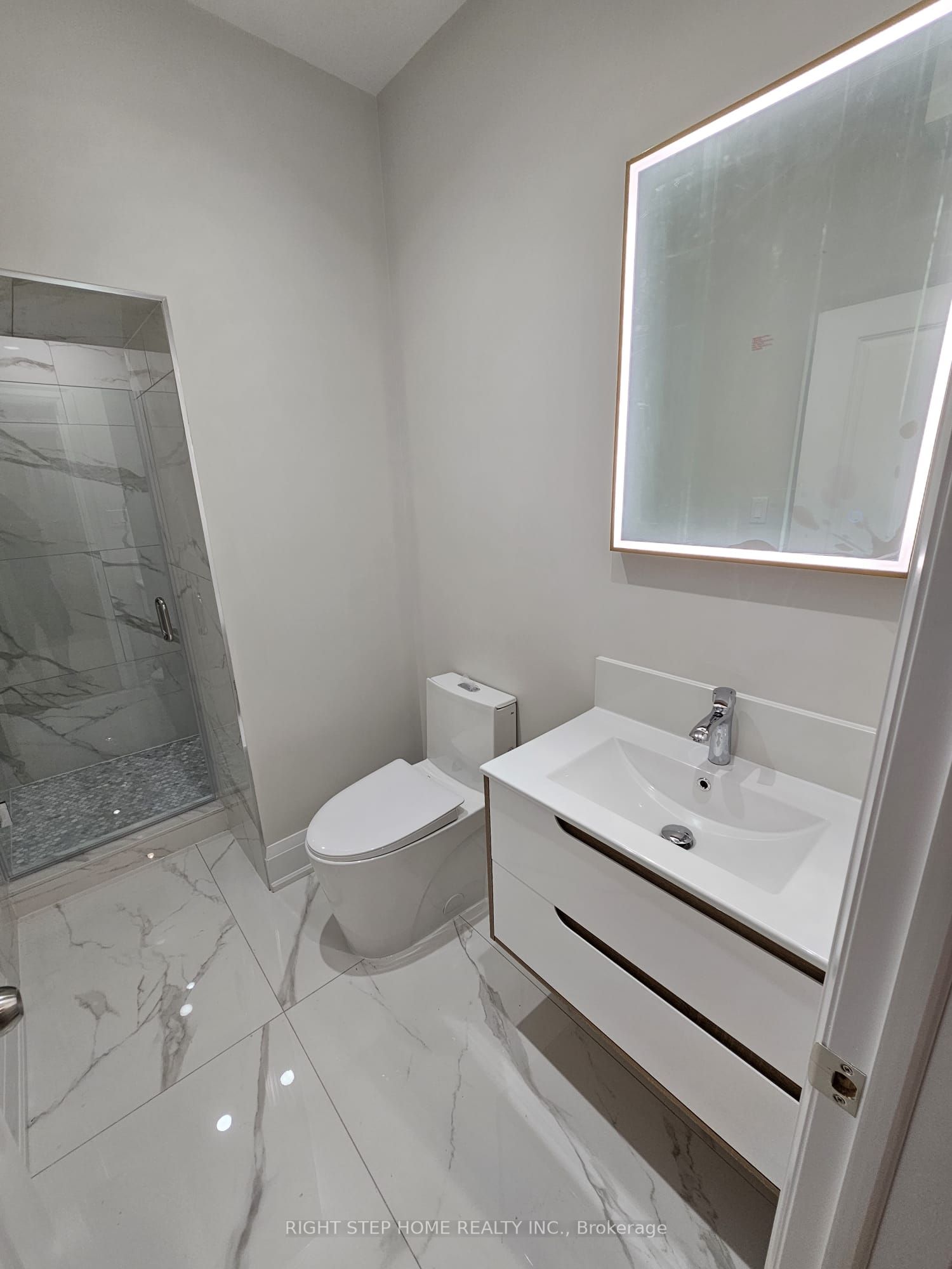 Additional image 3 of 41 Sugarbush Square, Toronto, ON, M1C 3M6