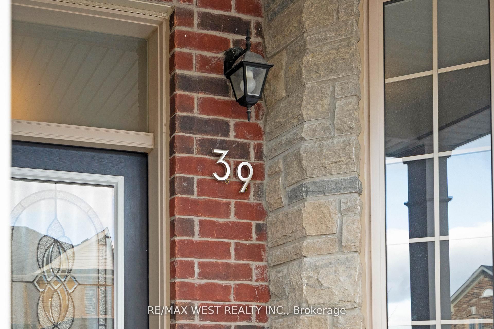 Additional image 5 of 39 Gilroy Court, New Tecumseth, ON, L9R 0K8