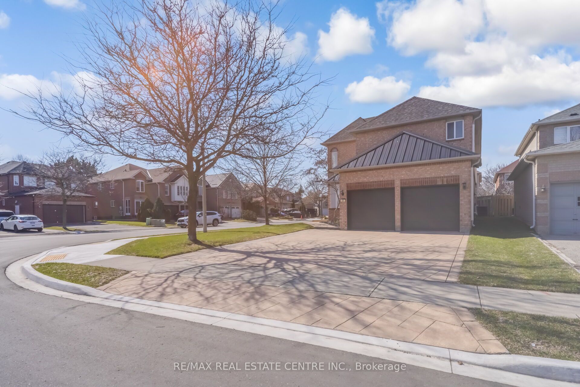 Additional image 4 of 51 Pebblestone Circle, Brampton, ON, L6X 4N2