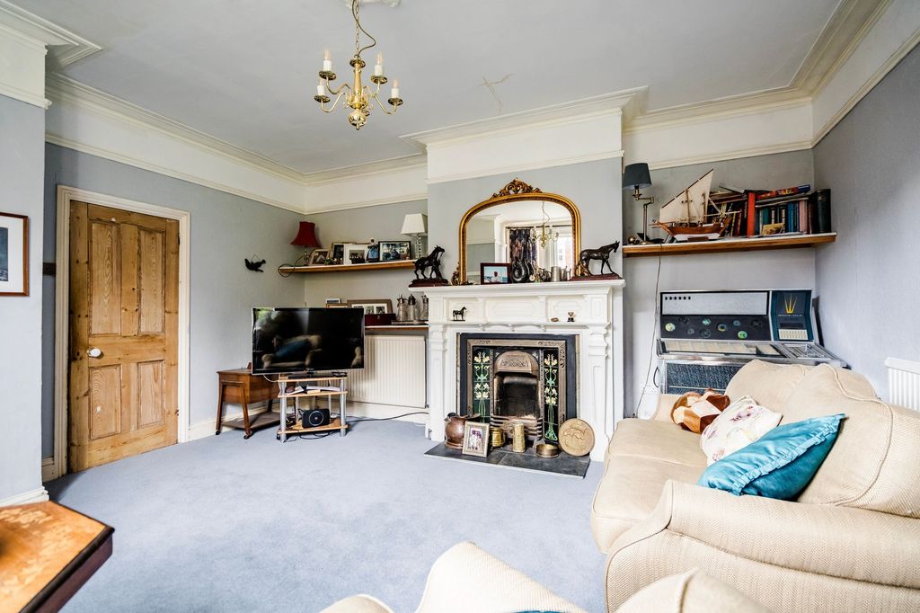 Additional image 6 of 5 bed semi-detached house for saleGrove Road, Beccles NR34