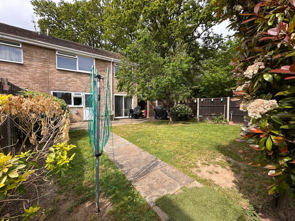 Additional image 12 of 4 bed end terrace house for saleWaterside Way, Woking GU21